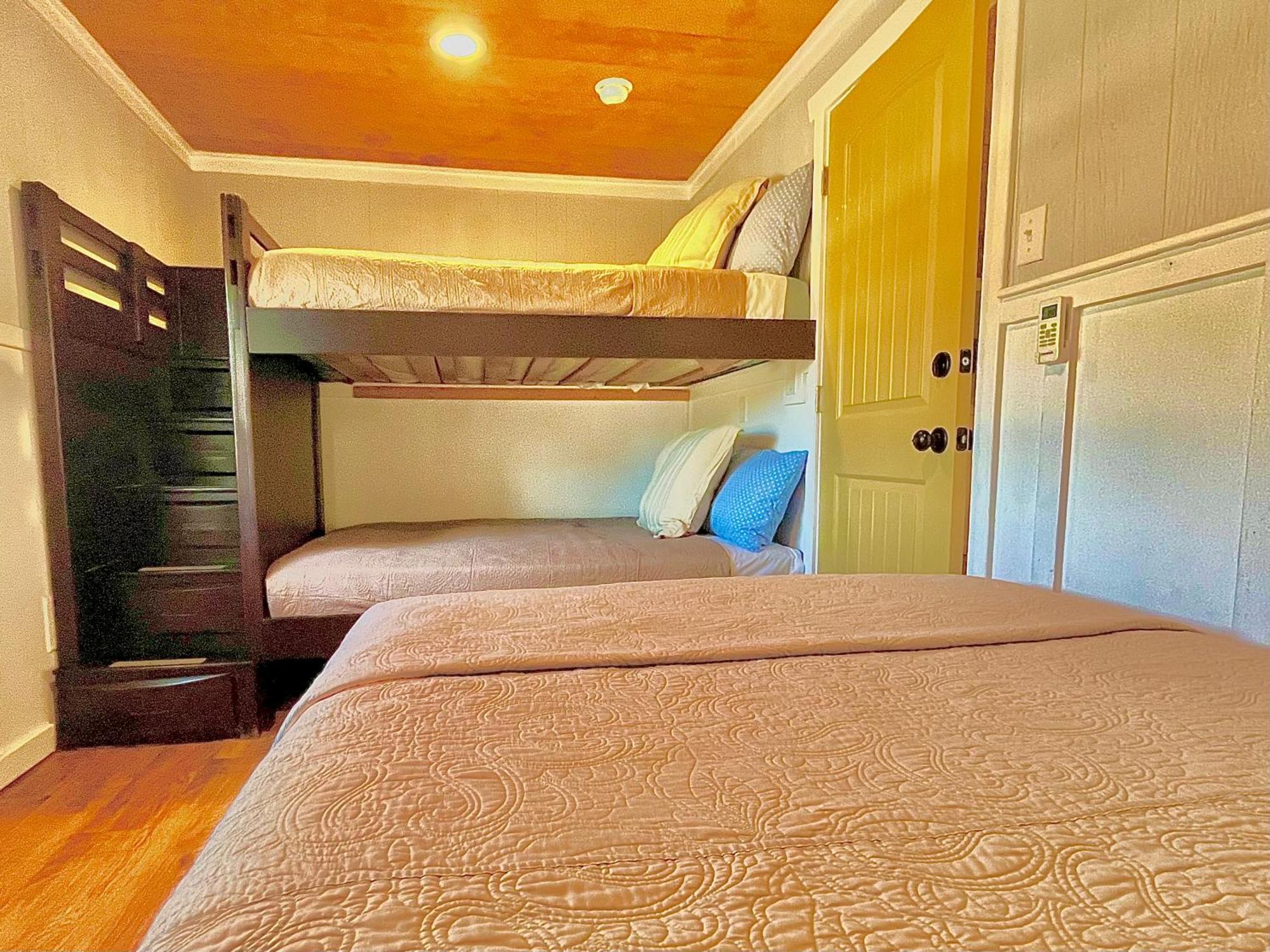 The Alexander At Creek Road Hotel Dripping Springs Kamer foto