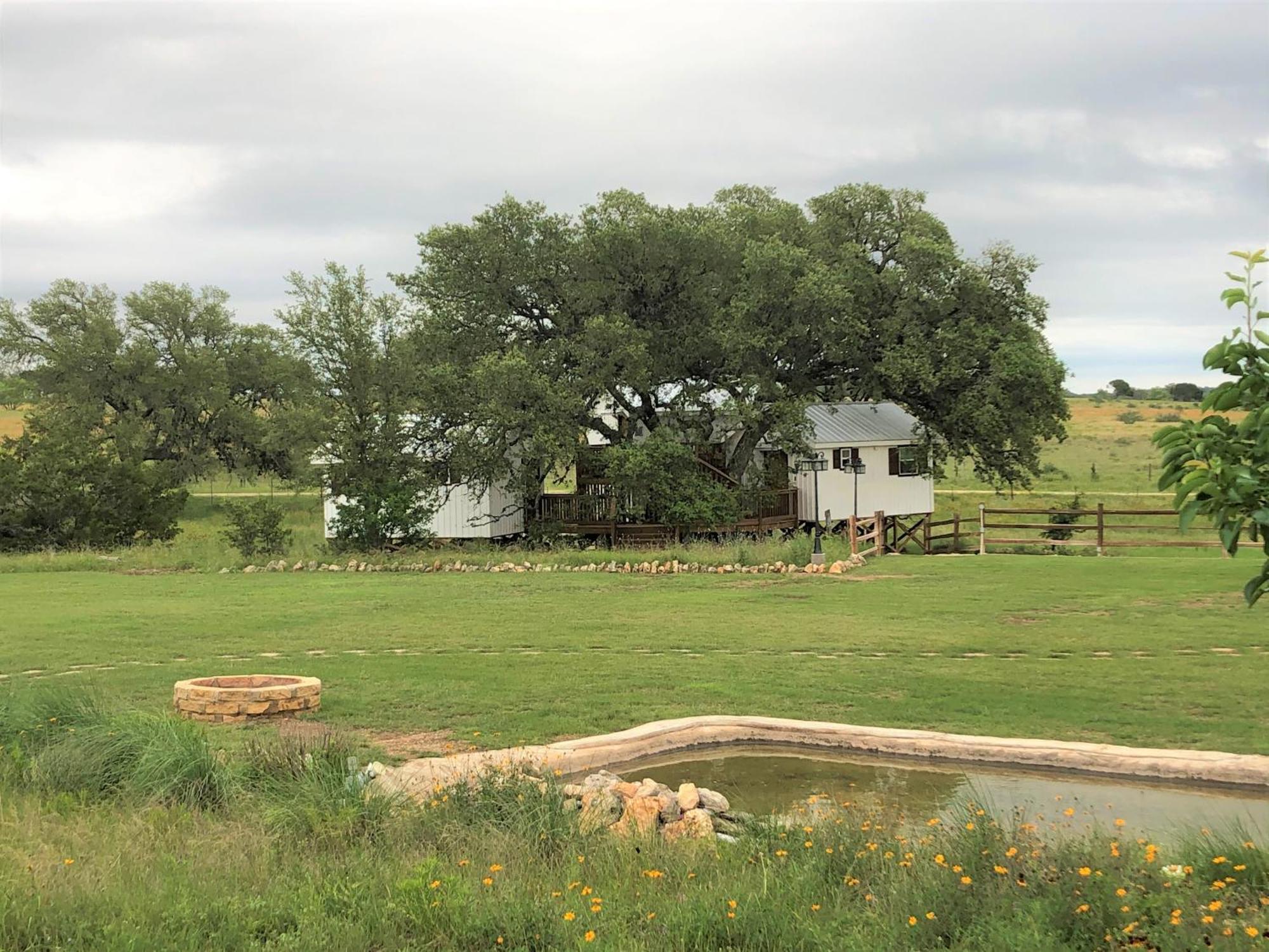 The Alexander At Creek Road Hotel Dripping Springs Buitenkant foto