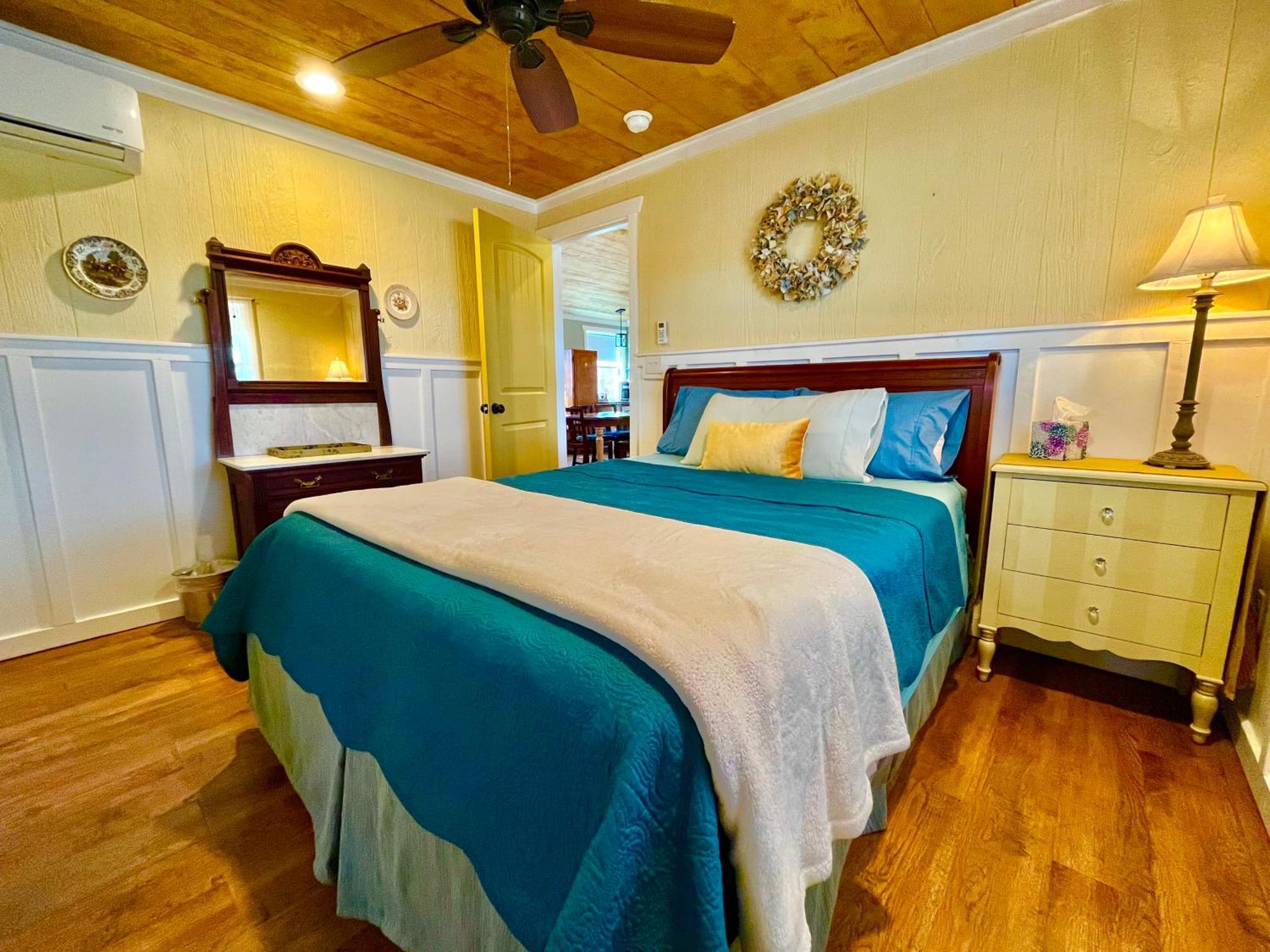 The Alexander At Creek Road Hotel Dripping Springs Buitenkant foto